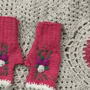 Handmade Crochet Pink Gloves with Embroidery